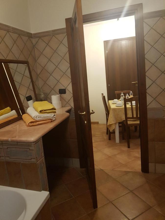 Affittacamere Sa Stella E Monti Marrùbiu Esterno foto
